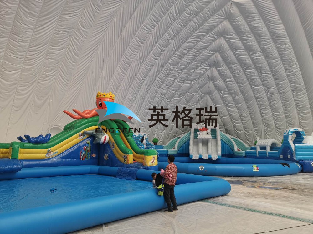 氣膜搭建的室內(nèi)水上樂(lè)園，你心動(dòng)了嗎？